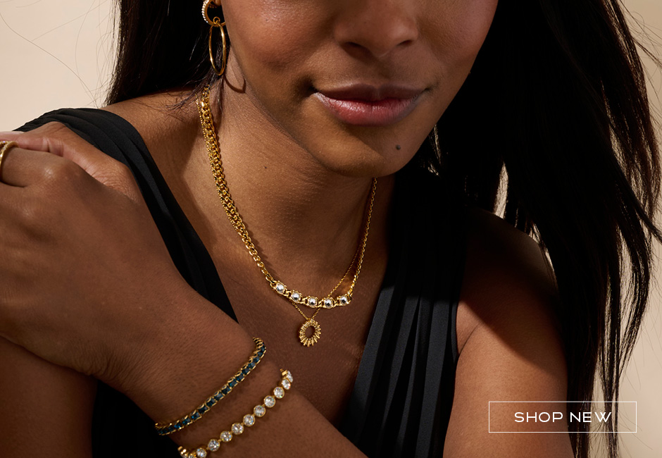 Woman wearing Golden Jewelry